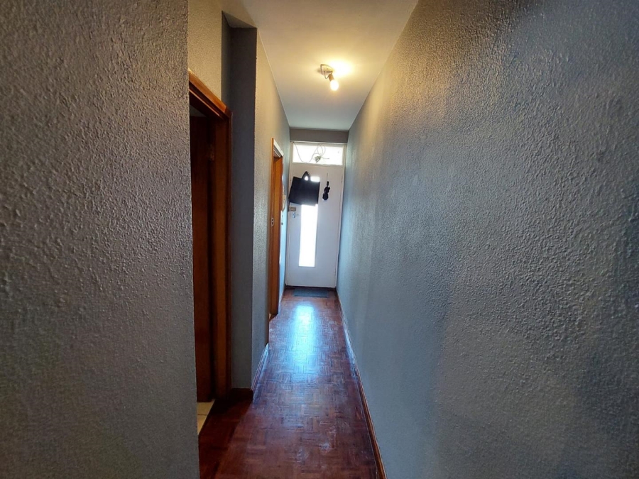 To Let 0 Bedroom Property for Rent in Mouille Point Western Cape